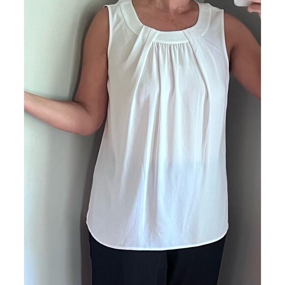 ST JOHN Sleeveless Blouse/Tank Top/Shell in Bianco White color Size Medium - Picture 7 of 17